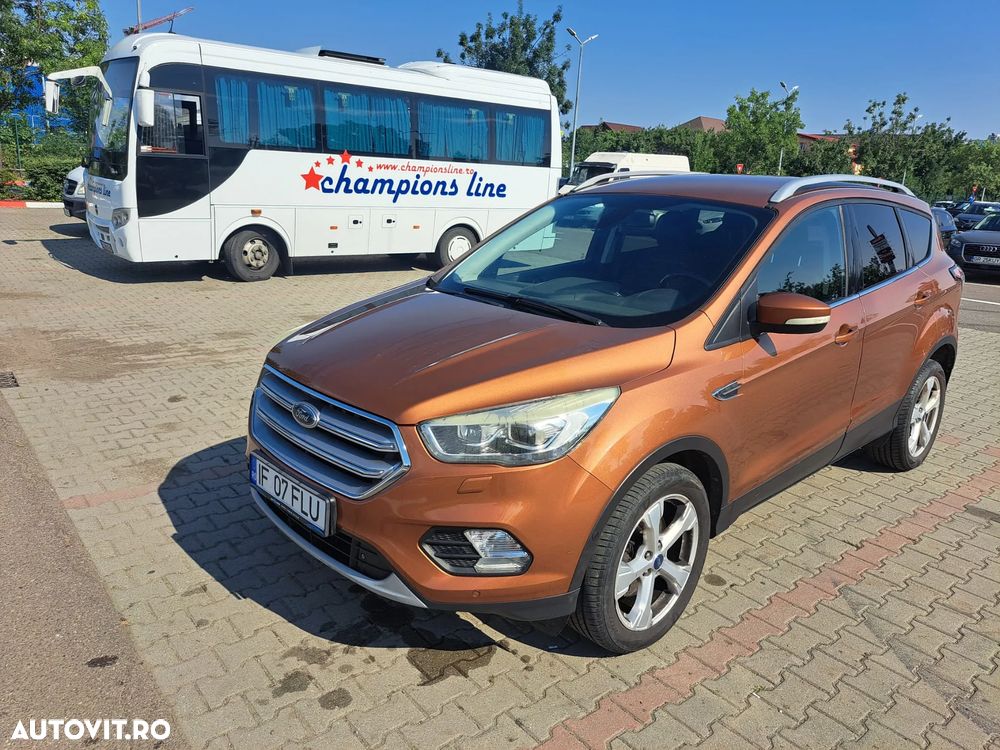Ford Kuga 2.0 TDCi 2WD ST-Line - 13
