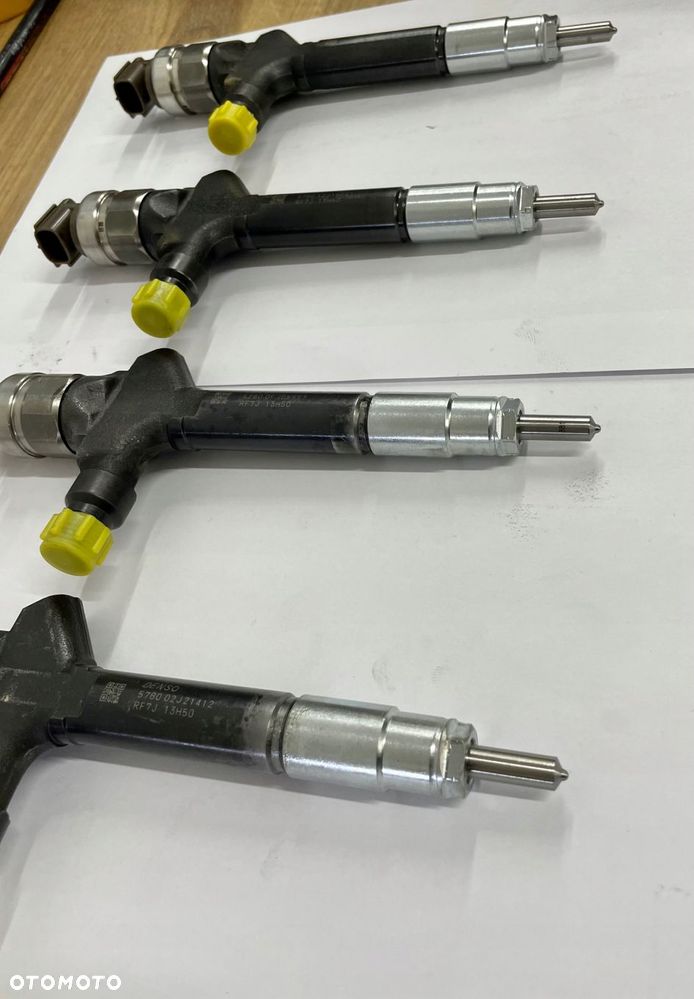 KOMPLET 4SZT WTRYSKIWACZY DENSO RF7J13H50 MAZDA NOWA KONCOWKA - 3
