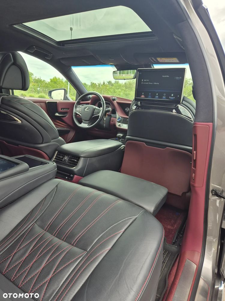 Lexus LS 500h Omotenashi AWD - 38