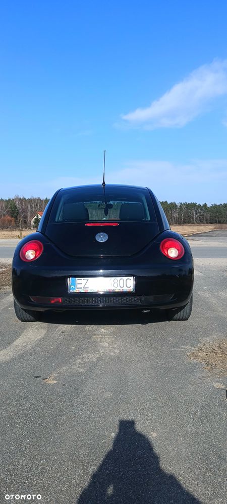Volkswagen New Beetle 1.6 United - 4