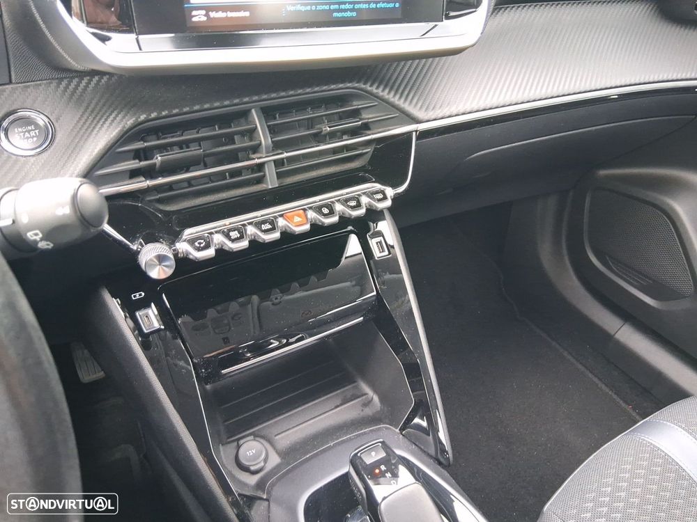 Peugeot 2008 1.2 PureTech Allure Pack EAT8 - 12