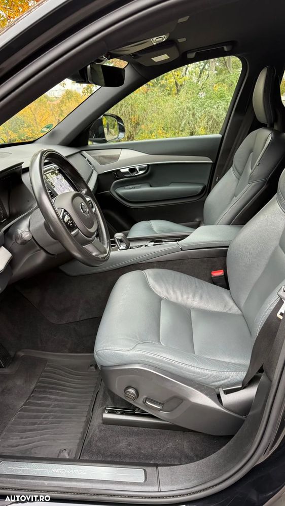 Volvo XC 90 - 25