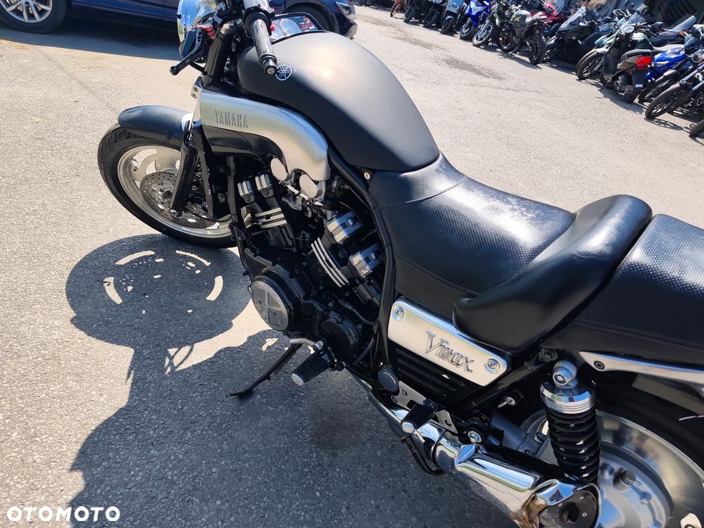 Yamaha Venture - 16