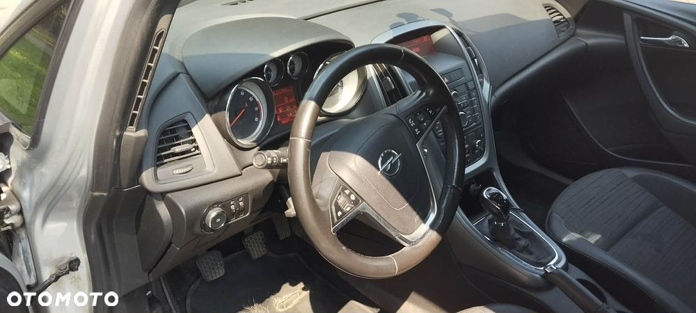 Opel Astra - 6