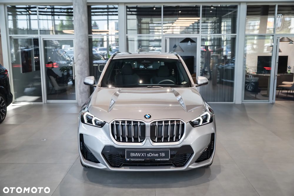 2026 BMW X1 sDrive18i M Sport, photograph 8