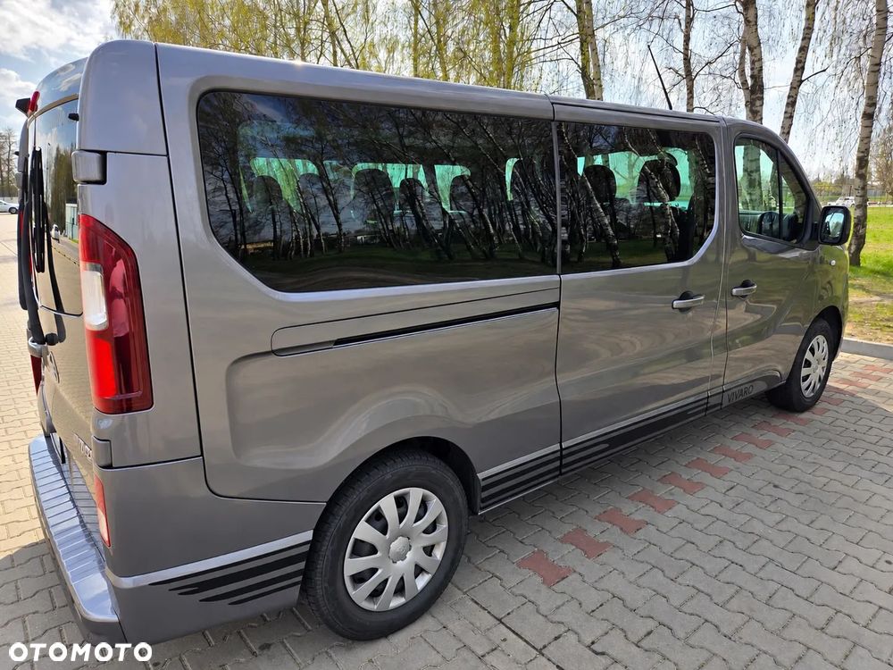 Opel Vivaro L1H1 2,9t Elegance Premium - 9