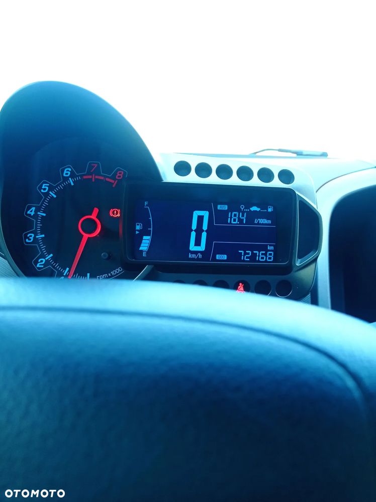 Chevrolet Aveo 1.4 16V LT - 12