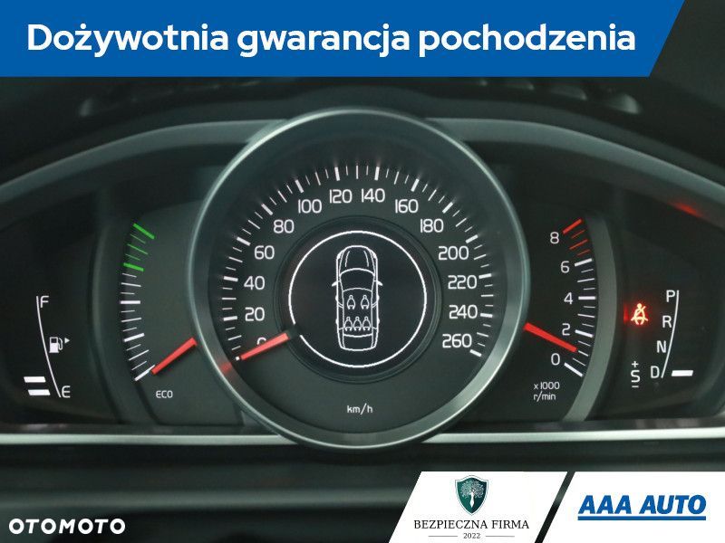 Volvo V40 - 10