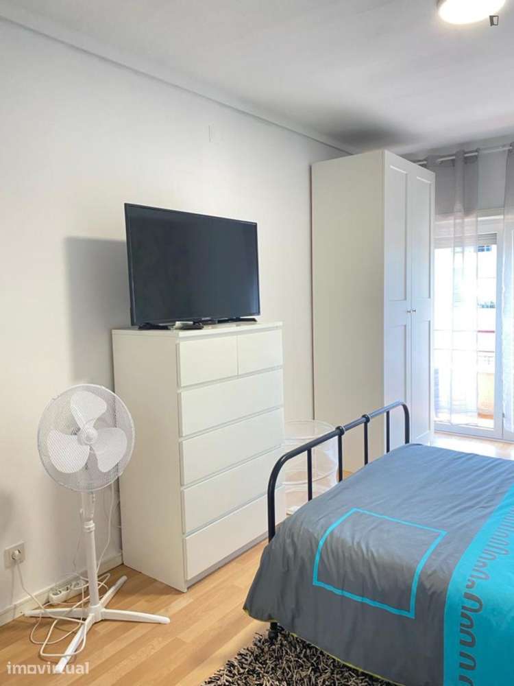 Quarto - localizado em São Vítor Braga - Grande imagem: 4/14