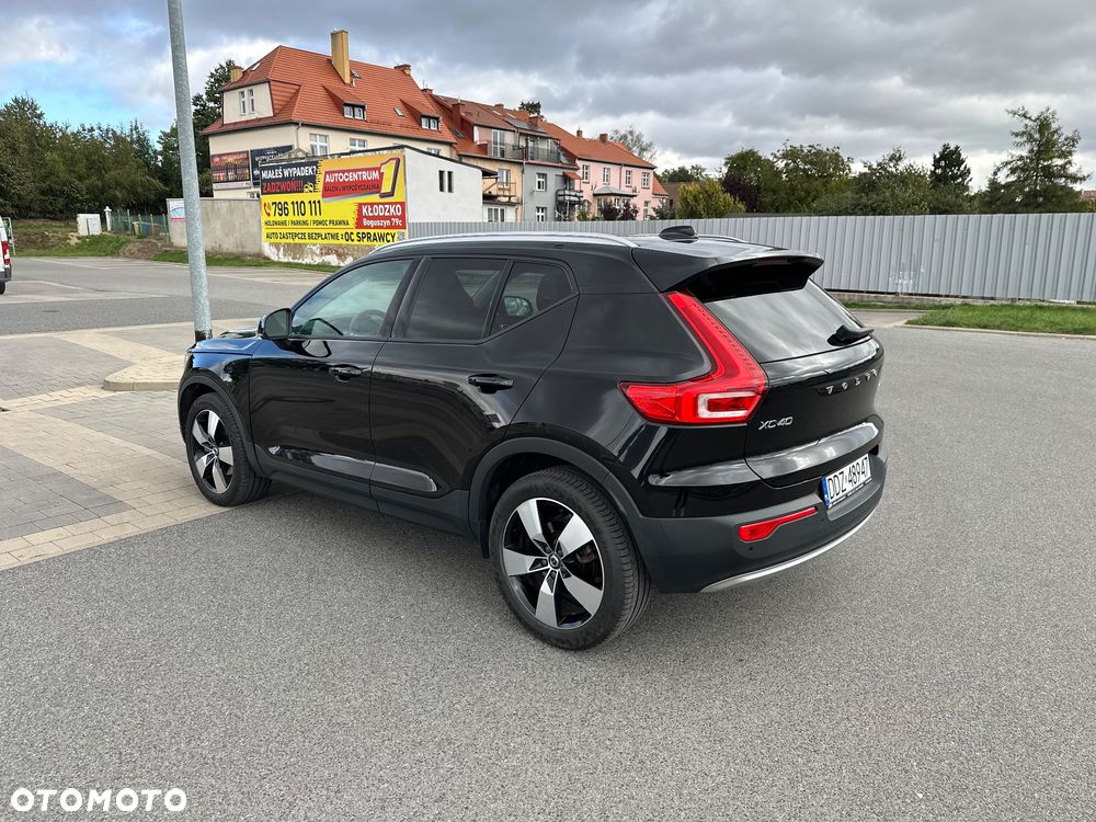 Volvo XC 40 T5 AWD Geartronic Momentum - 6