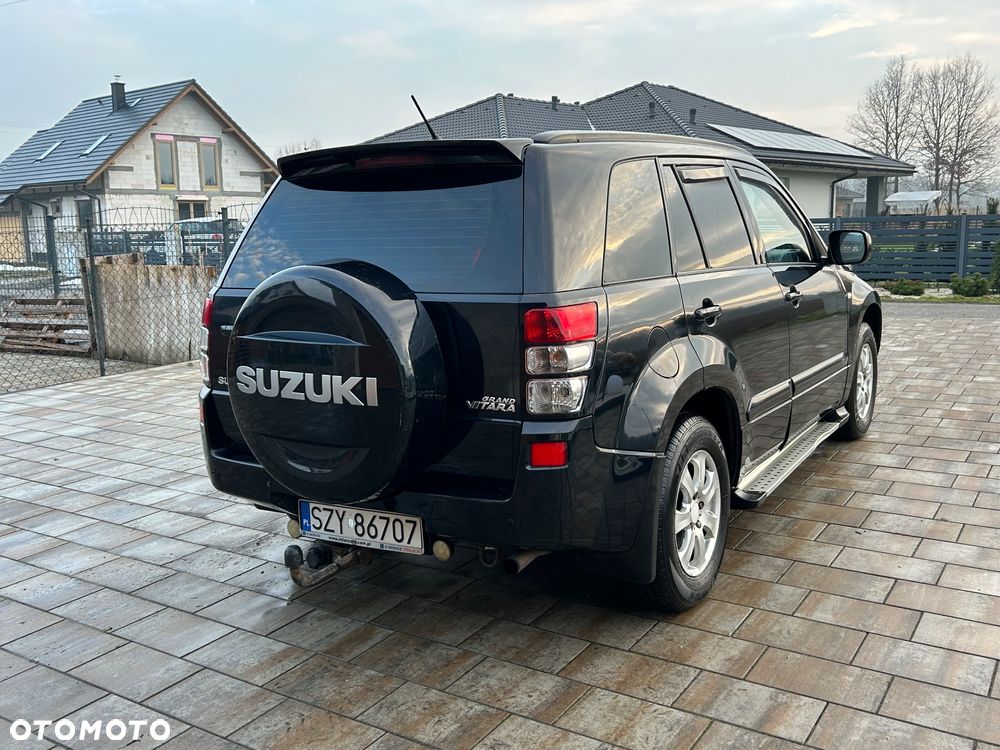 Suzuki Grand Vitara 2.0 Comfort - 3