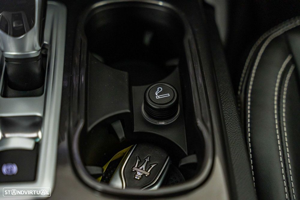 Maserati Ghibli 3.0 V6 GranLusso - 41