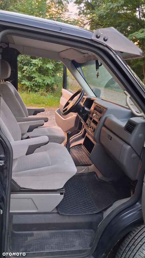 Volkswagen transporter - 11