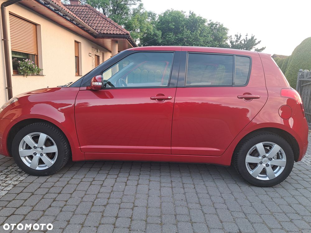 Suzuki Swift 1.3 Comfort dance - 17