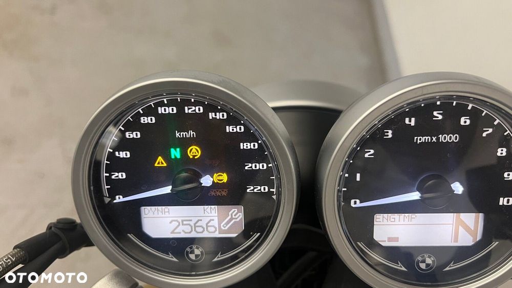 BMW R - 6