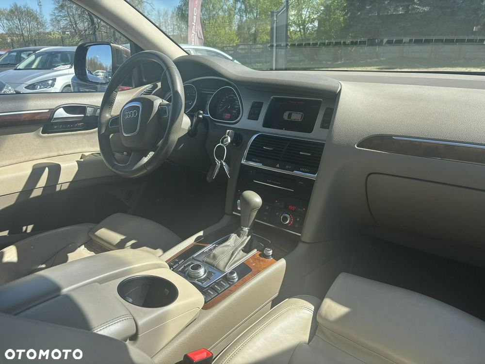 Audi Q7 - 23