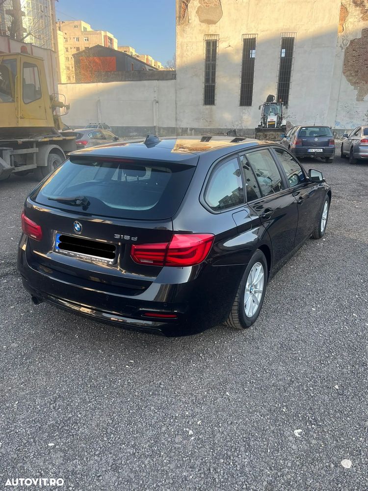 BMW Seria 3 318d Aut. - 4