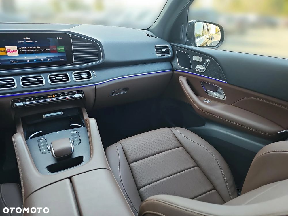 Mercedes-Benz GLE 300 d 4Matic 9G-TRONIC AMG Line Advanced Plus - 17