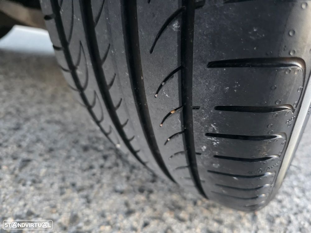 Mercedes-Benz A 180 AMG Line - 25