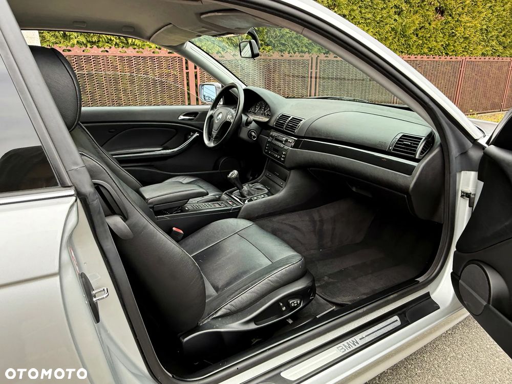 BMW Seria 3 328Ci - 12