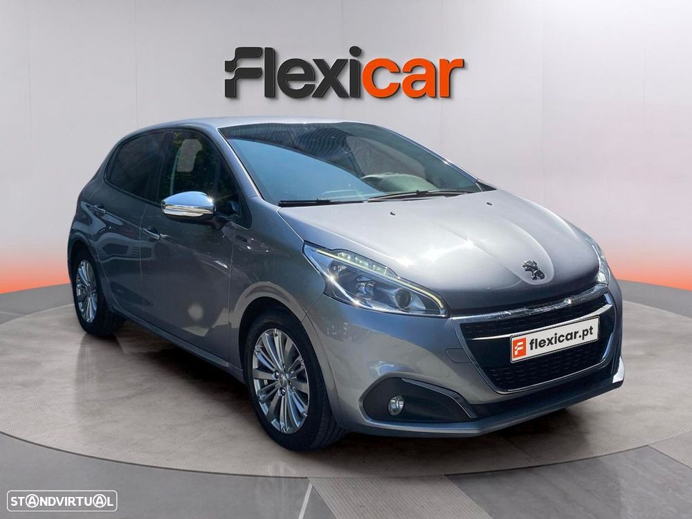 Peugeot 208 1.2 PureTech Signature - 1