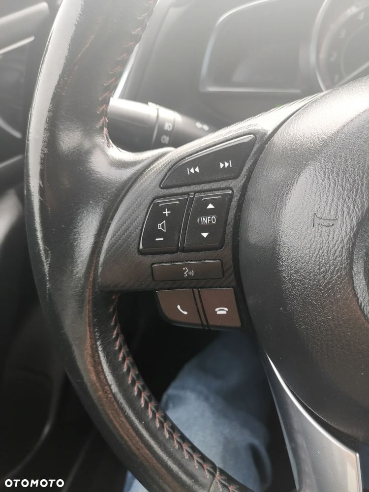 Mazda 3 - 6
