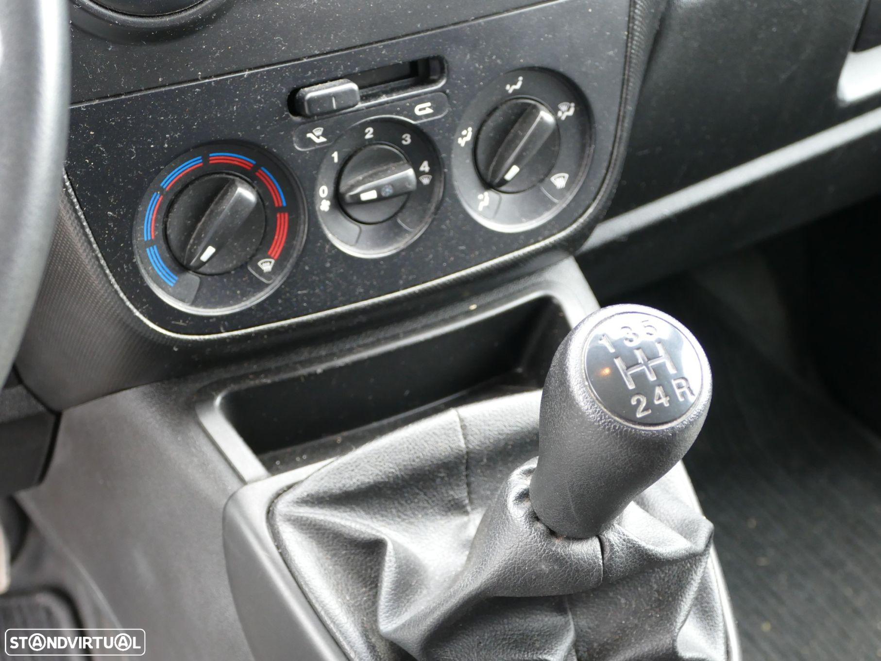 Fiat Fiorino Multijet SX Adventure - 12