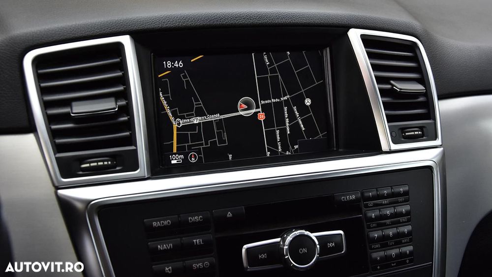 Mercedes-Benz ML - 11