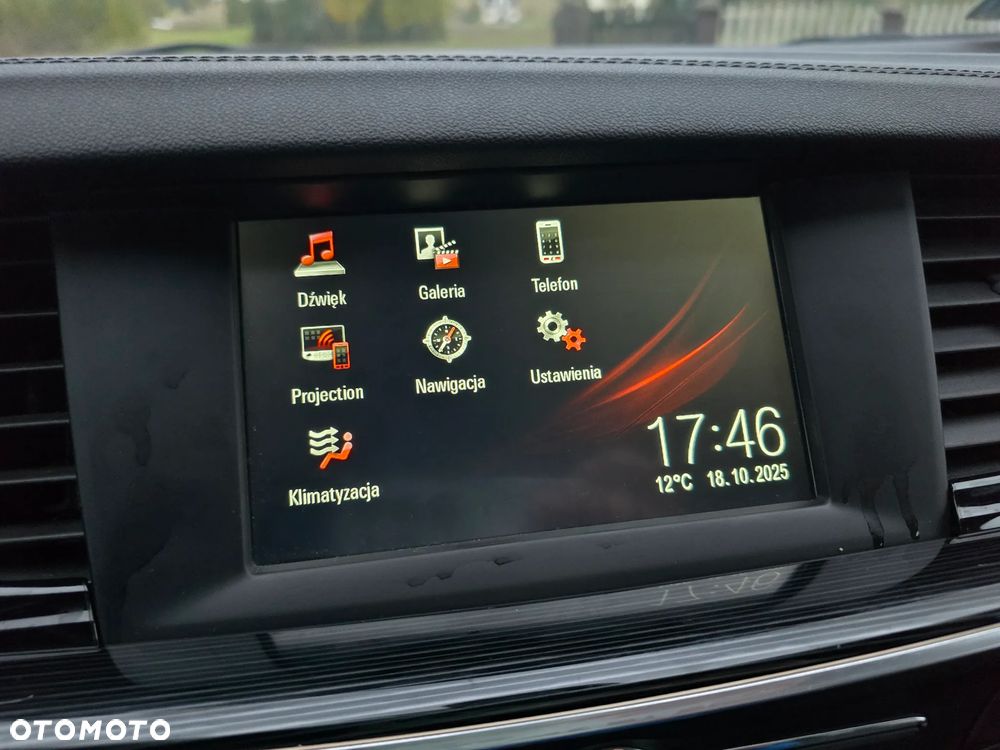 Opel Insignia 2.0 CDTI 4x4 GSi S&S - 28