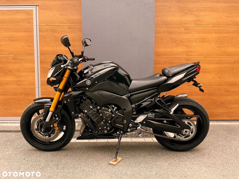 Yamaha FZ8 - 5