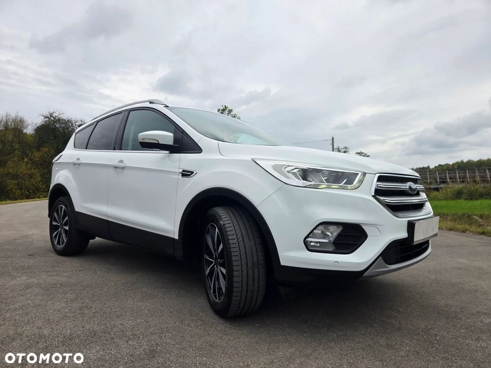 Ford Kuga 1.5 EcoBoost FWD Titanium ASS - 3
