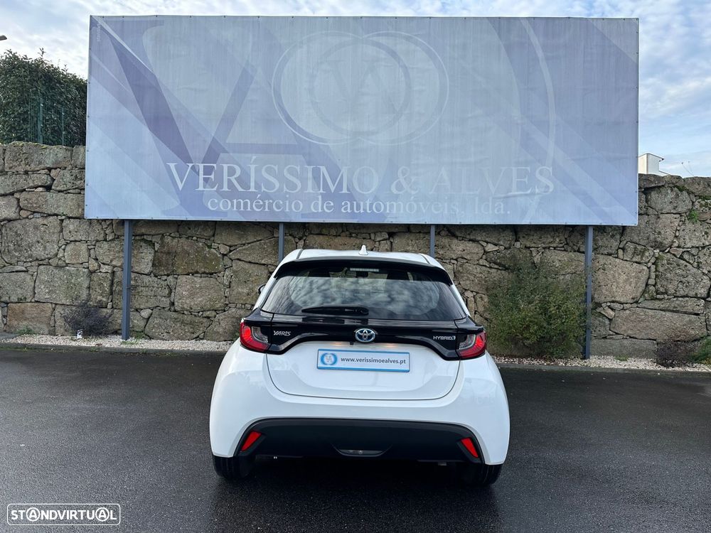 Toyota Yaris 1.5 HDF Comfort Plus - 12
