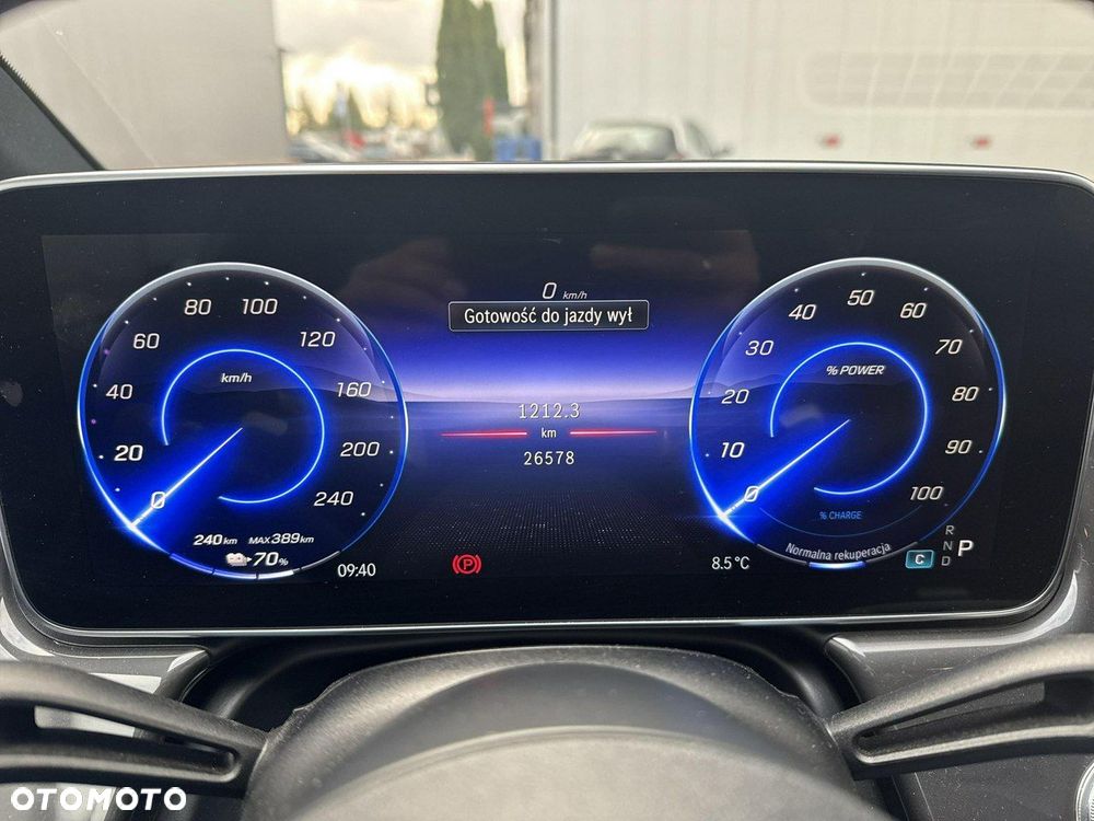 Mercedes-Benz EQE - 26