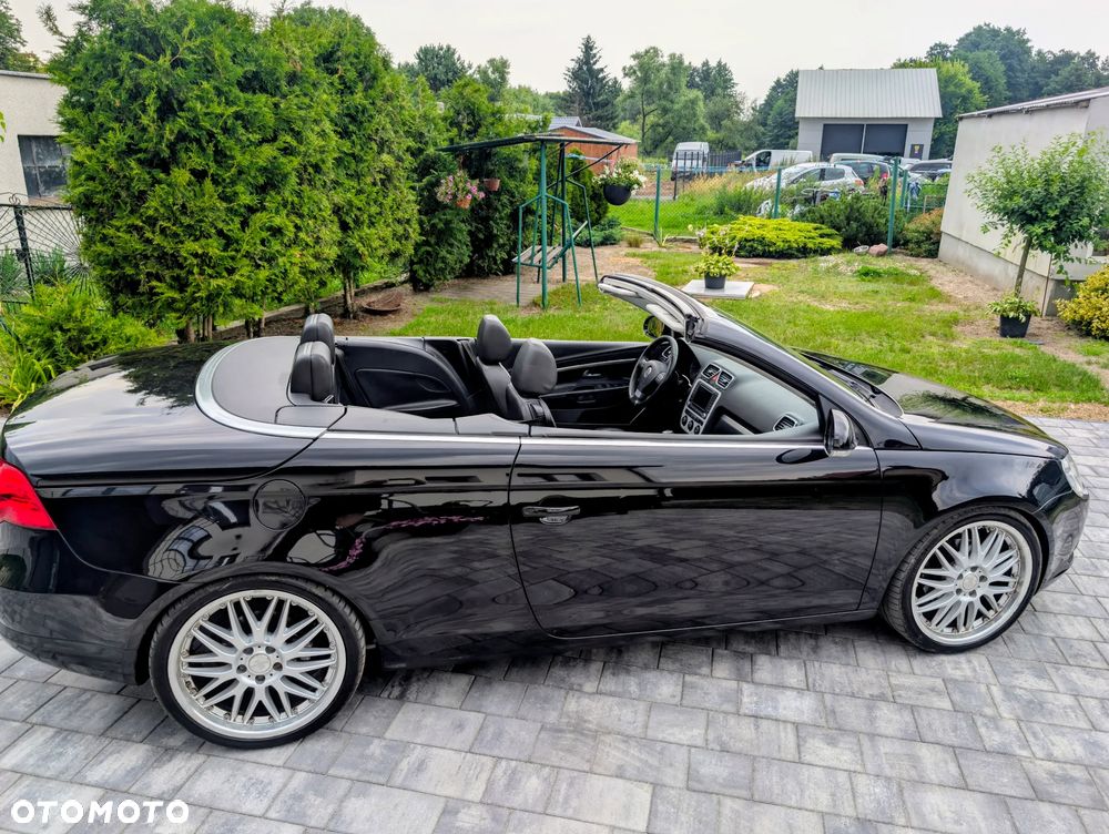 Volkswagen Eos 2.0 FSI Individual Chrom - 11