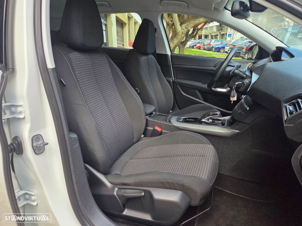 Peugeot 308 PureTech 130 GPF EAT8 Stop & Start Active Pack - 19