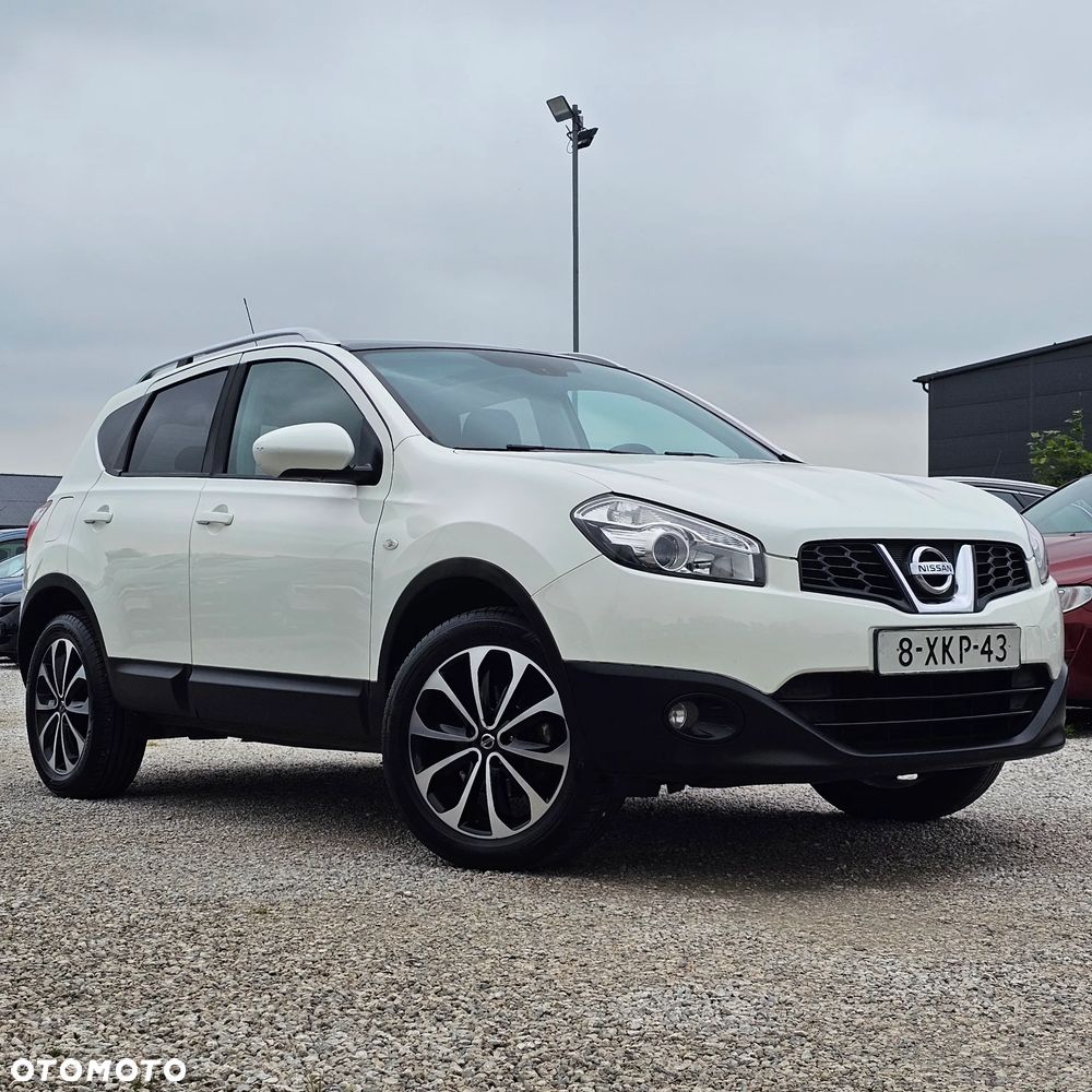 Nissan Qashqai - 1
