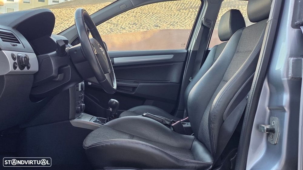 Opel Astra 1.3 CDTI Enjoy EcoFLEX - 9