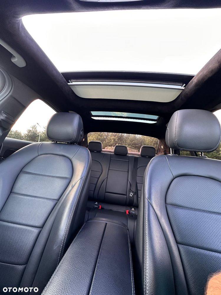 Mercedes-Benz Klasa C 300 T 9G-TRONIC Avantgarde - 13