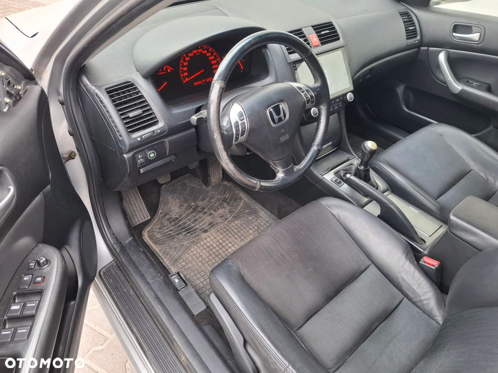 Honda Accord 2.0 Comfort - 5
