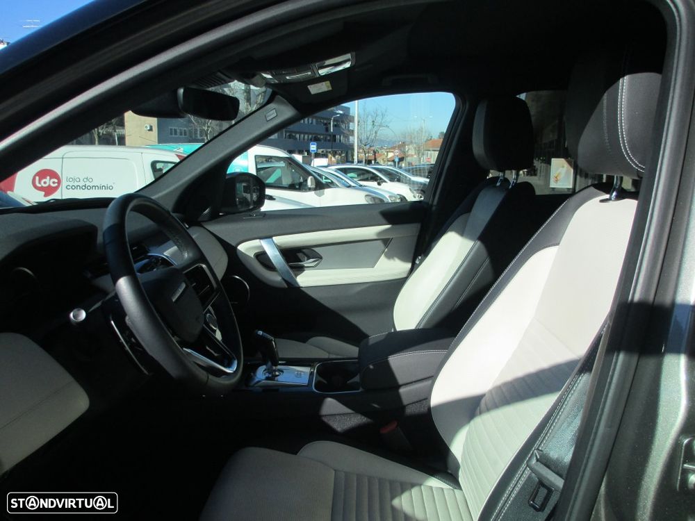 Land Rover Discovery Sport 1.5 I3 P300e AWD R-Dynamic SE - 15