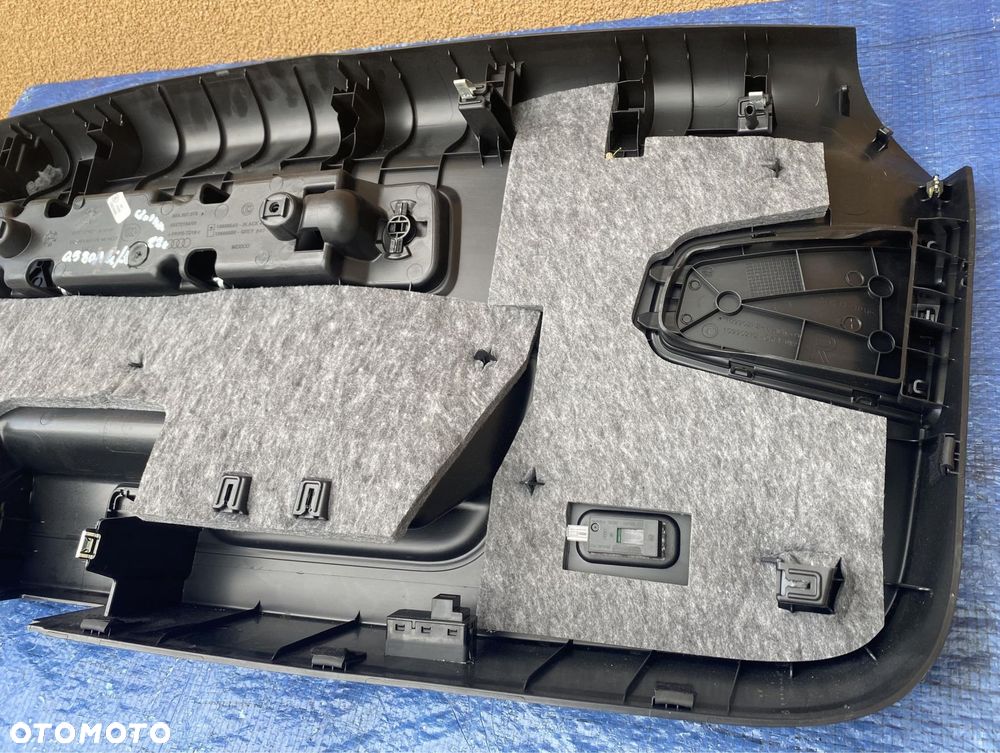 AUDI Q5 80A LIFT 80A867979A TAPICERKA KLAPY BAGAŻNIKA CZARNA 2022 - 7