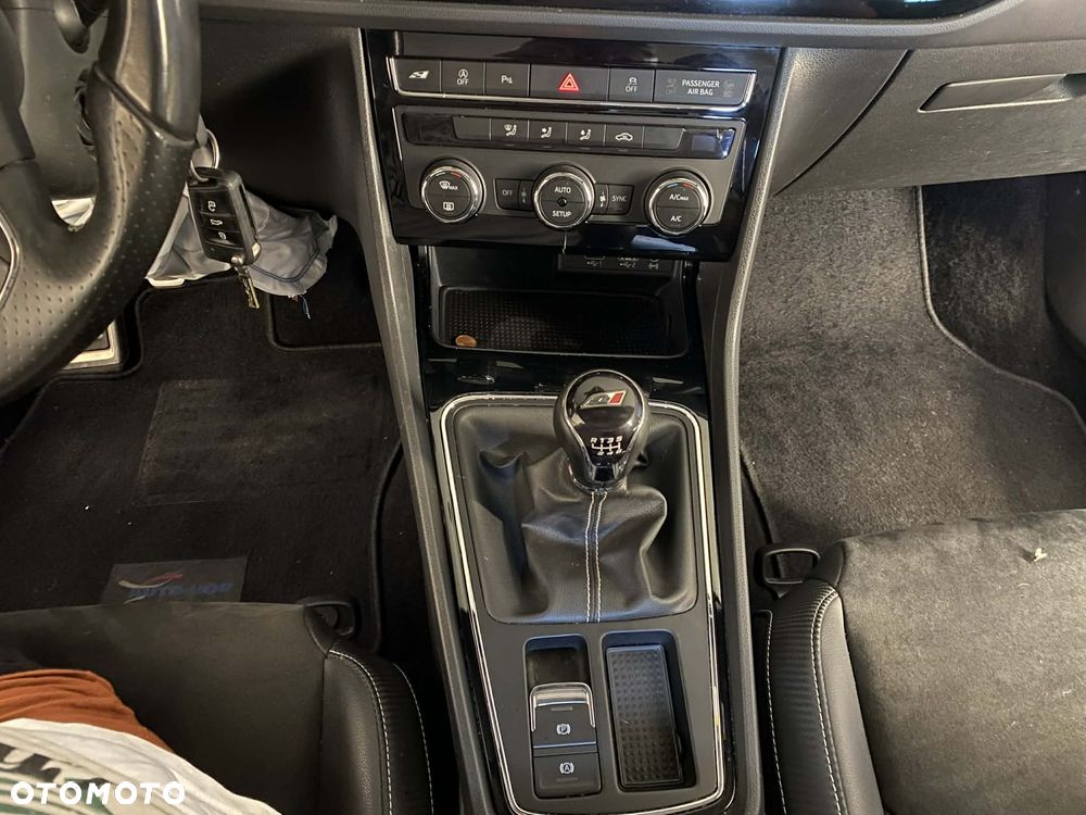 Seat Leon 2.0 TSI Cupra S&S - 24