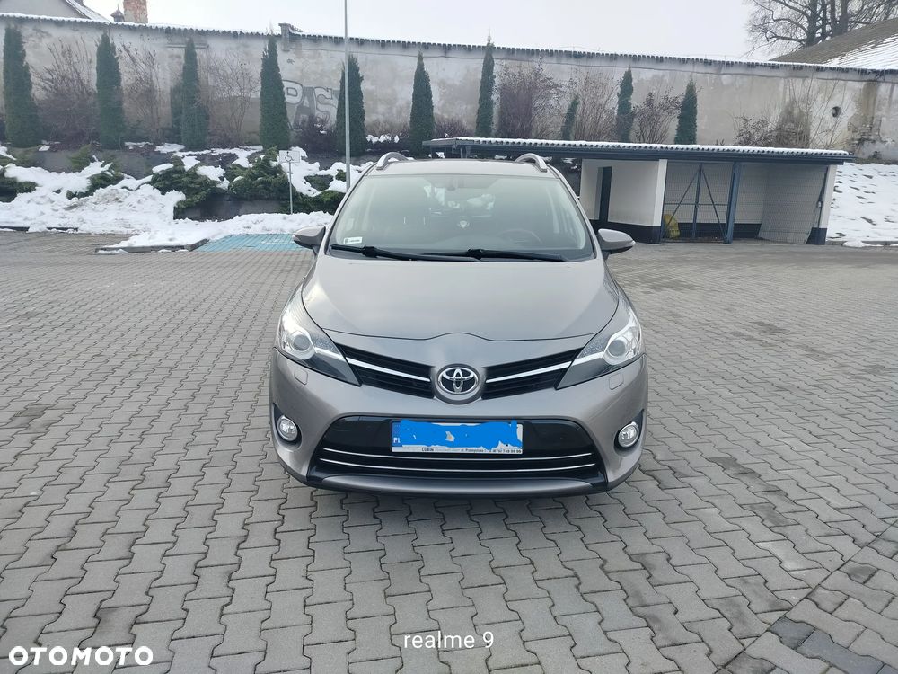 Toyota Verso 1.8 Premium 7os - 4
