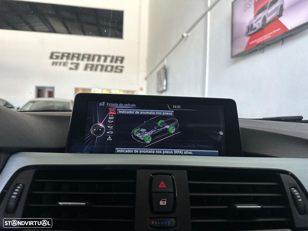 BMW 320 d Pack M - 20
