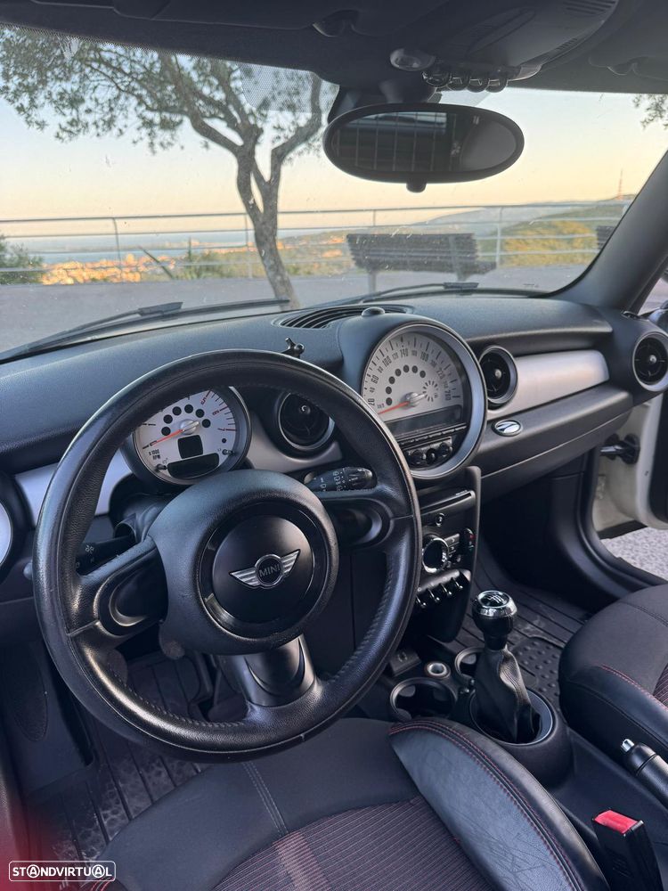Mini Clubman 2013 photo 4