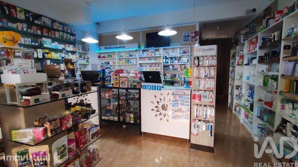 Loja / Estabelecimento Comercial em Arruda dos Vinhos de 77,00 m2 - Grande imagem: 2/11