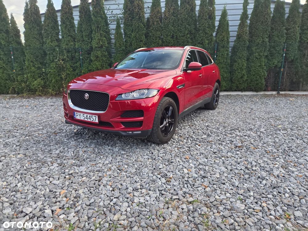 Jaguar F-Pace - 8