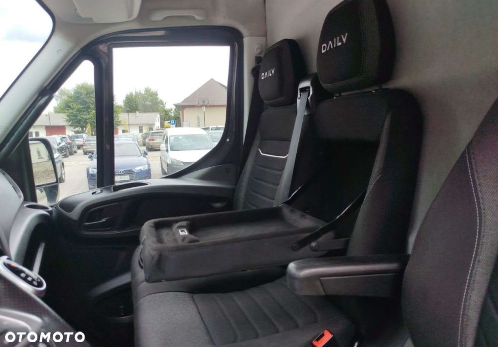 Iveco Daily 35S18 - 10