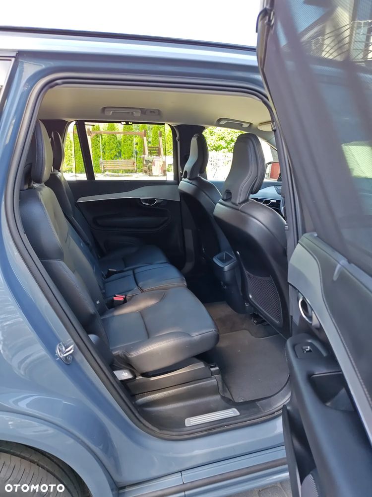 Volvo XC 90 D5 SCR AWD Momentum 7os - 21