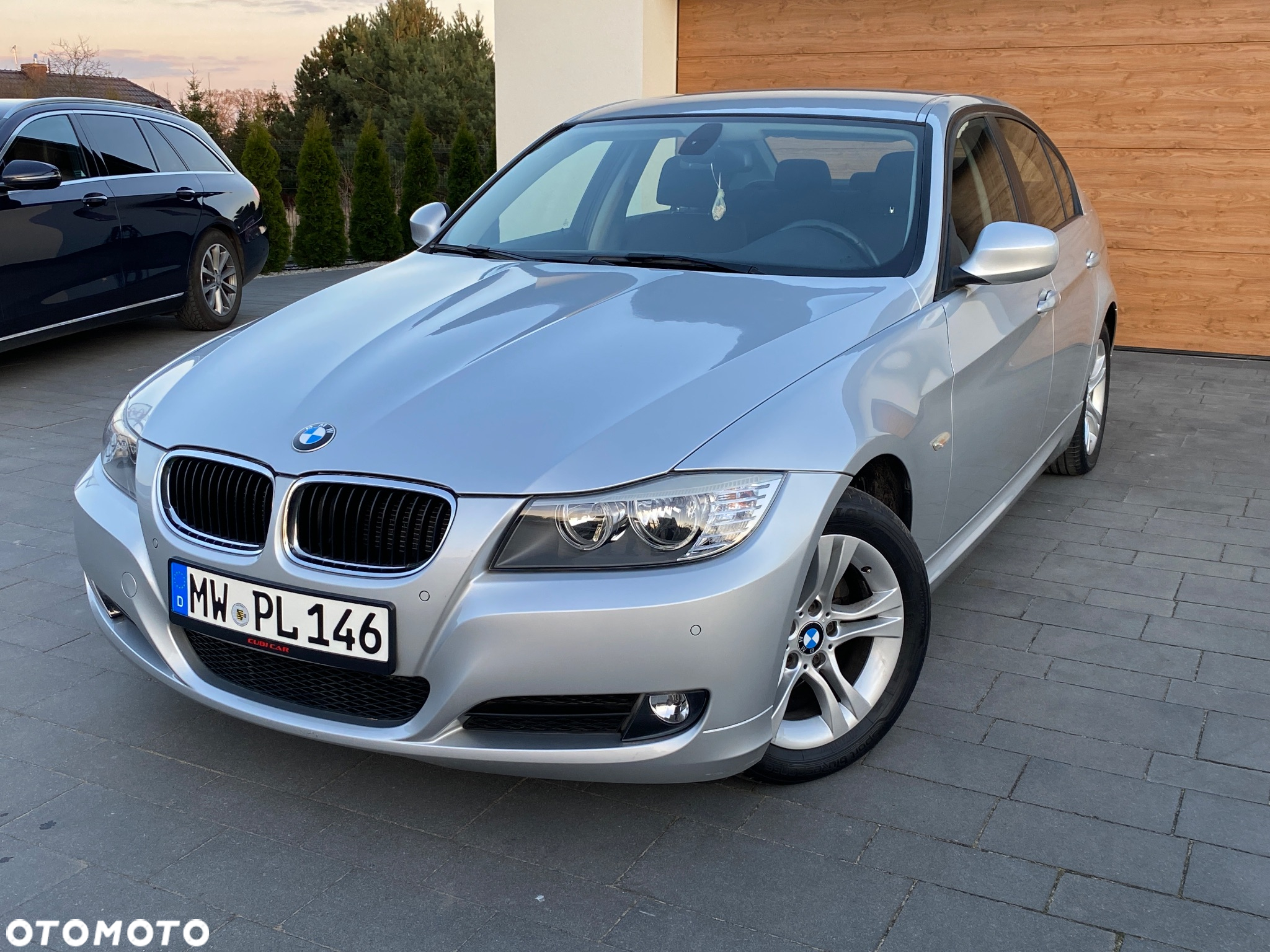 BMW Seria 3 318i Edition Sport - 10